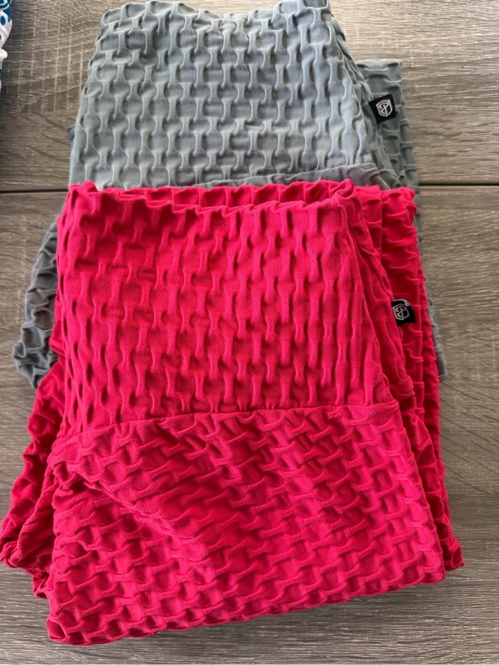 Born Primitive Pink & Gray Honeycomb Bubble Butt Athletic Leggings